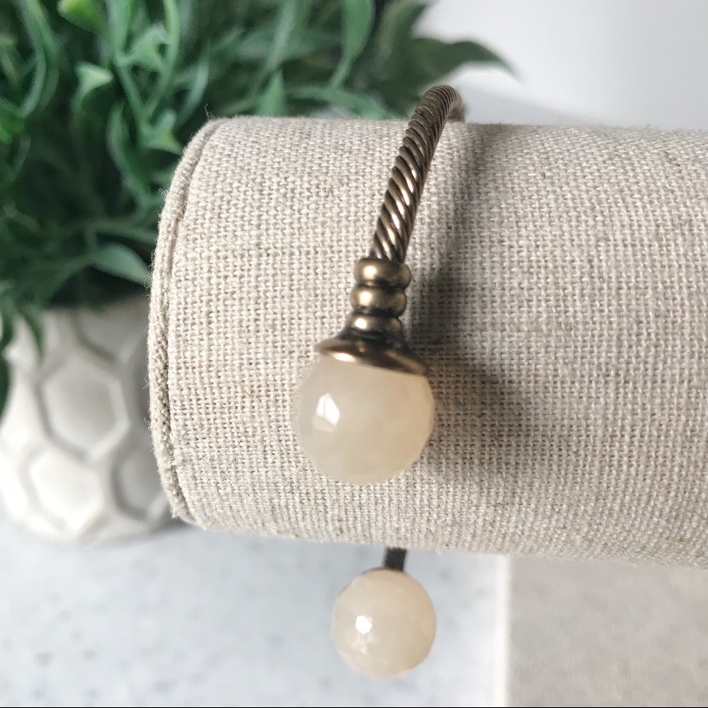 🌿Bracelet Bronze / Gold Tone Peach Beads